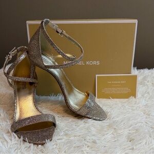 Michael Kors Glittering Gold Heels